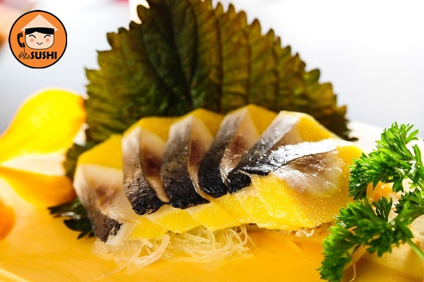 Những điều bạn có thể chưa biết về sashimi cá trích ép trứng