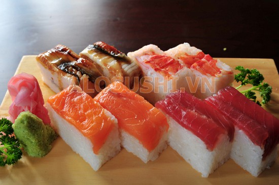 Sushi tổng hợp